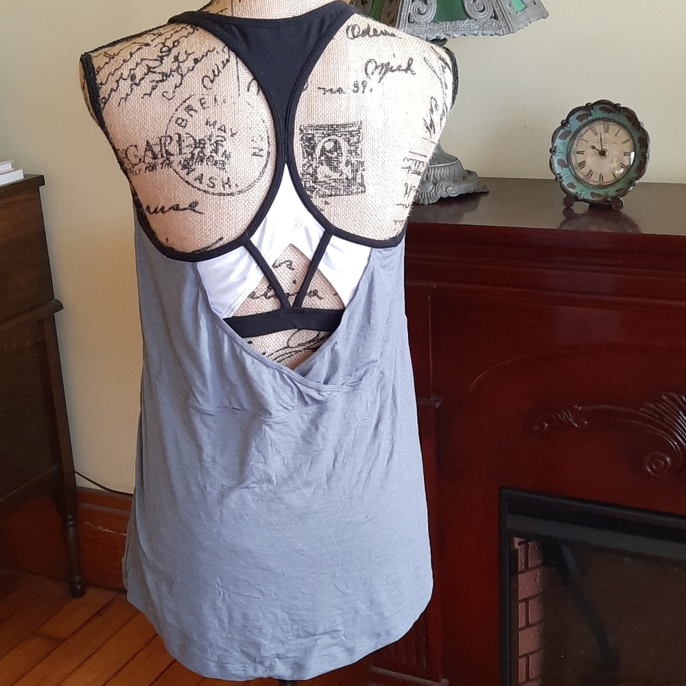 Athleta tank
